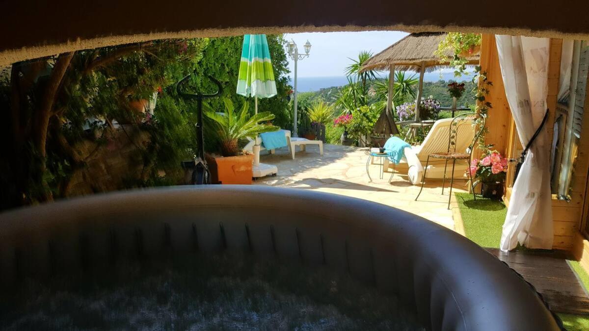 Nouveau ! Chambre D'Hote Insolite Privee " Coeurs De Pirates A Bali En Provence" Spa Sauna Massages Dans Cadre Exotique D'Amenagements Exterieurs D'Exception Ete Comme Hiver Bienvenue !!! Кавалере-сюр-Мер Екстериор снимка